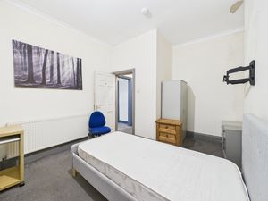 Photo 23- click for photo gallery